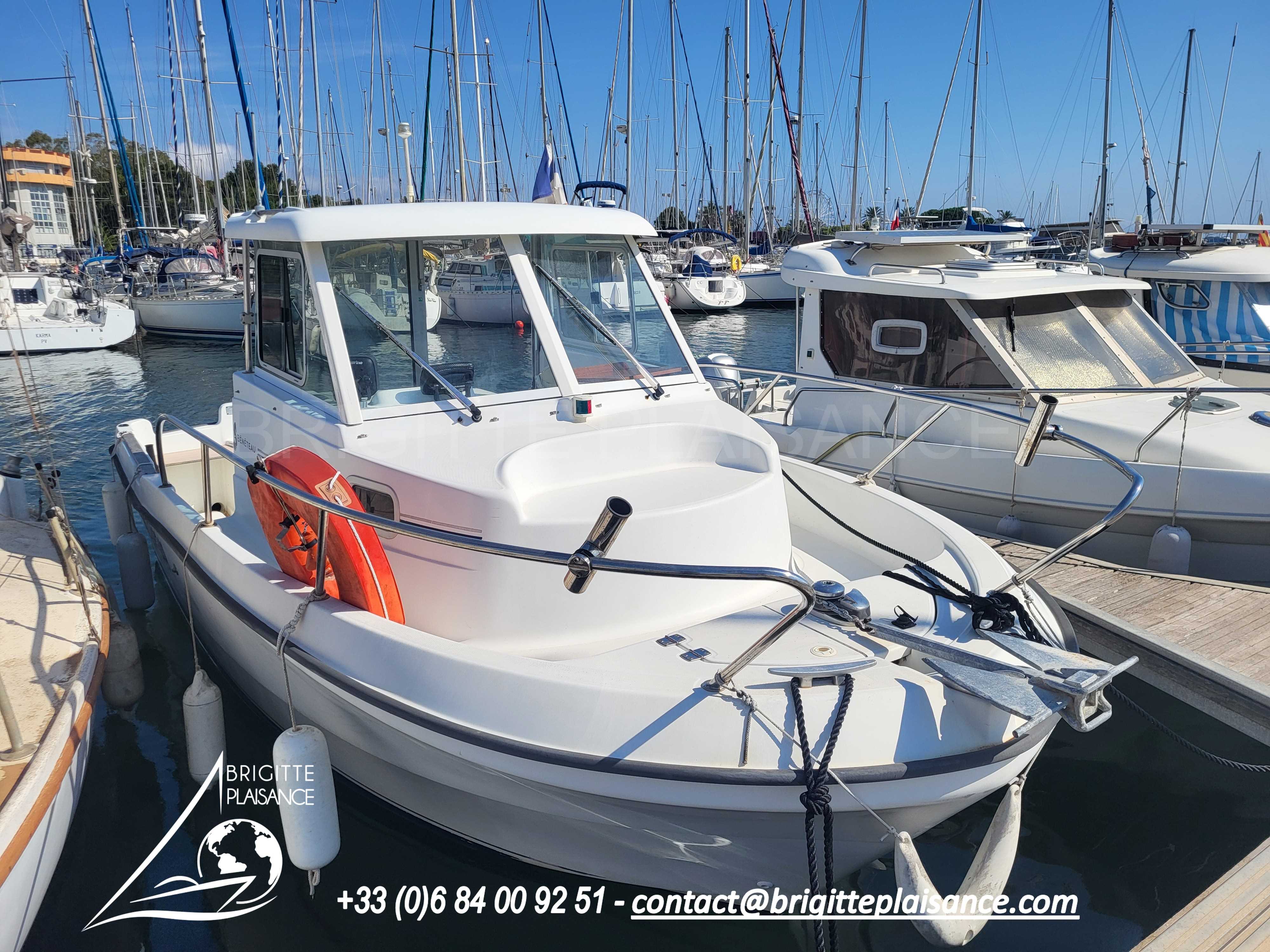 slider 0 Beneteau Antares 620